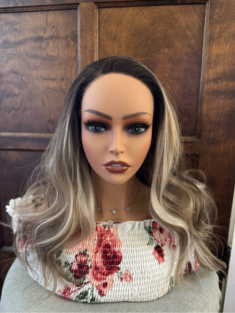 🩷Emma Women's Long Wavy Lace Front Wig in Ash Blonde Brown